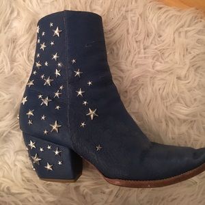 Kate Bosworth for Matisse star studded boots